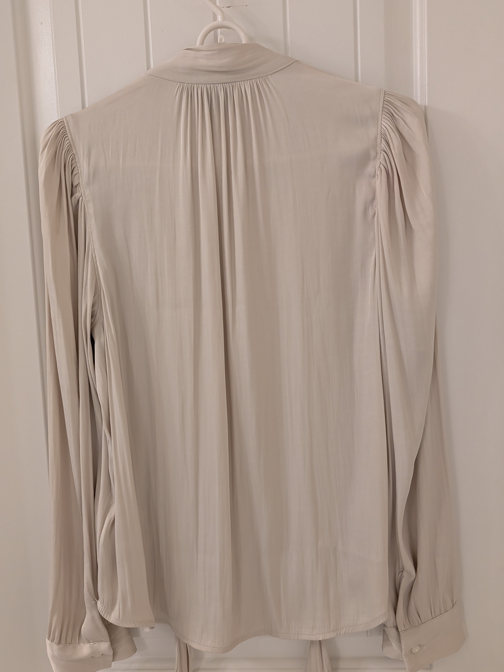 GAP Tie-Neck Shirt ๐ Size Small - Picture 8 of 11